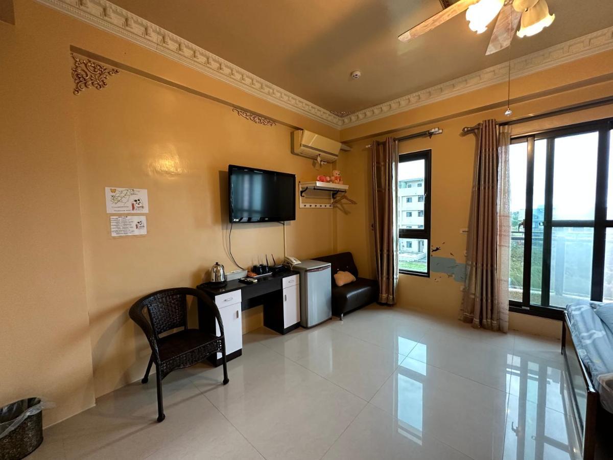 Tou Cheng Whale Watching Homestay โถวเฉิง ภายนอก รูปภาพ